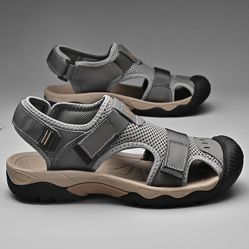 Summer Men's Toe-Toe Beach Shoes Breathable Mesh Outdoor Soft-Soled Sandals for Men